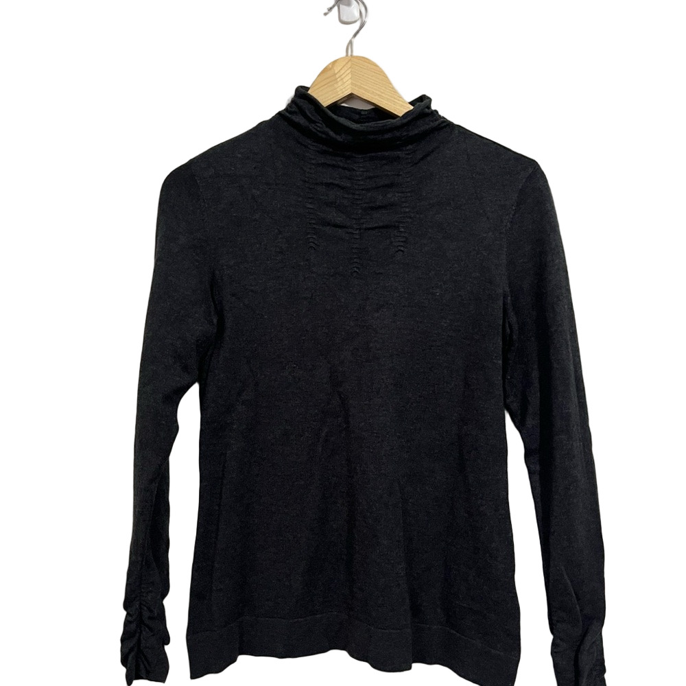 Tribal Grey Mock neck Top Size: S